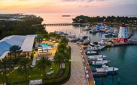 Faro Blanco Resort & Yacht Club Marathon, Curio By Hilton